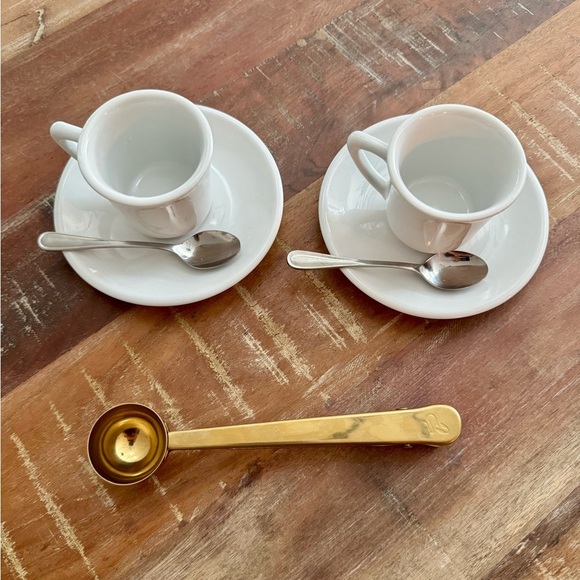Elegant White Porcelain Espresso Cup Set with Tschibo Gold Measuring Spoon - Picture 1 of 7